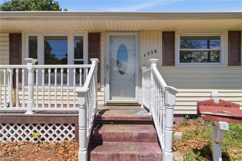 Photo 5 of 40 residential for sale in Norfolk virginia