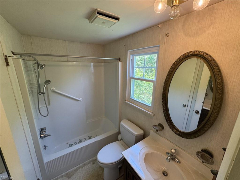 Photo 10 of 17 residential for sale in Norfolk virginia Photo 10 of 17 residential for sale in Norfolk virginia