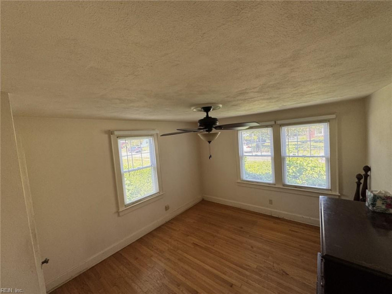 Photo 11 of 17 residential for sale in Norfolk virginia Photo 11 of 17 residential for sale in Norfolk virginia