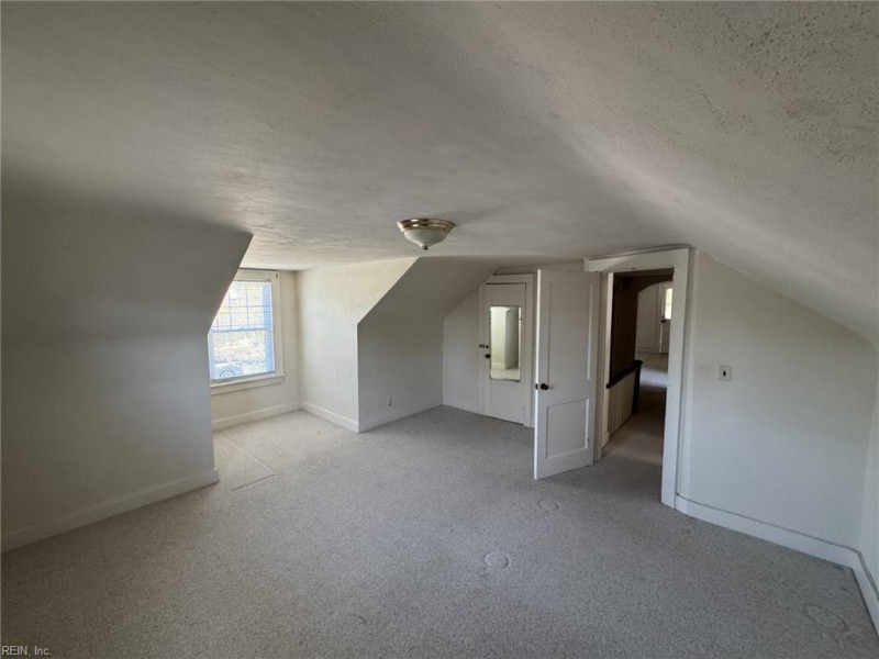Photo 14 of 17 residential for sale in Norfolk virginia Photo 14 of 17 residential for sale in Norfolk virginia