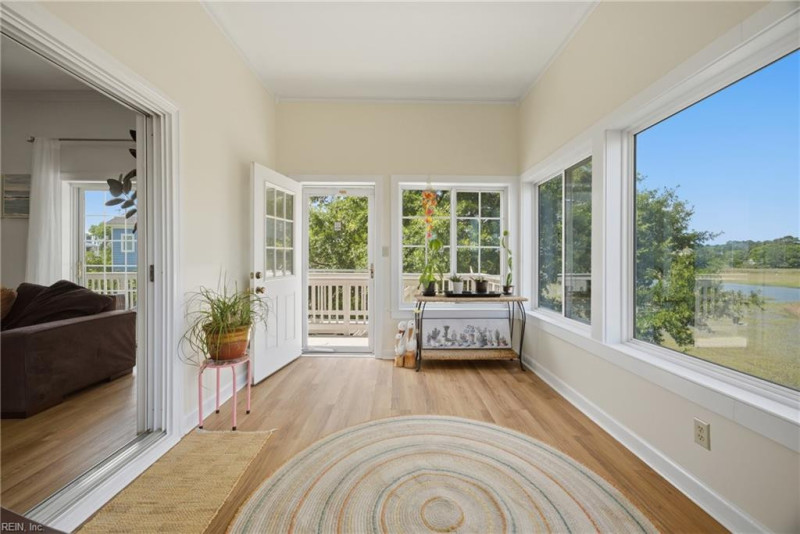 Photo 17 of 50 residential for sale in Hampton virginia