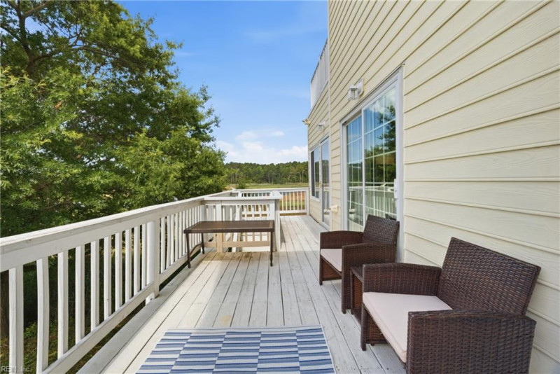Photo 19 of 50 residential for sale in Hampton virginia