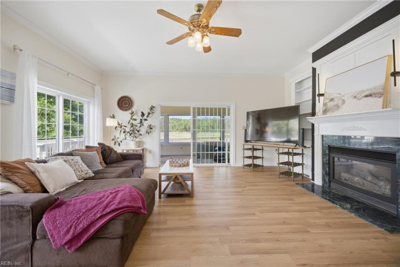 Photo 21 of 50 residential for sale in Hampton virginia