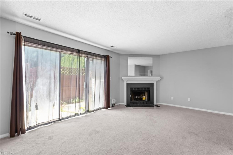 Photo 7 of 18 residential for sale in Hampton virginia Photo 7 of 18 residential for sale in Hampton virginia