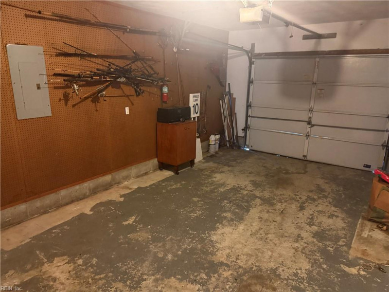 Photo 11 of 31 residential for sale in Suffolk virginia