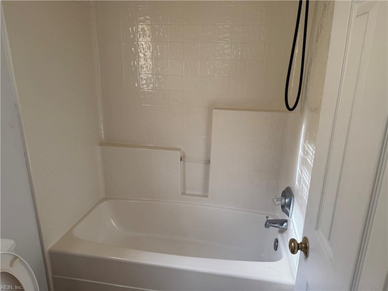 Photo 22 of 31 residential for sale in Suffolk virginia