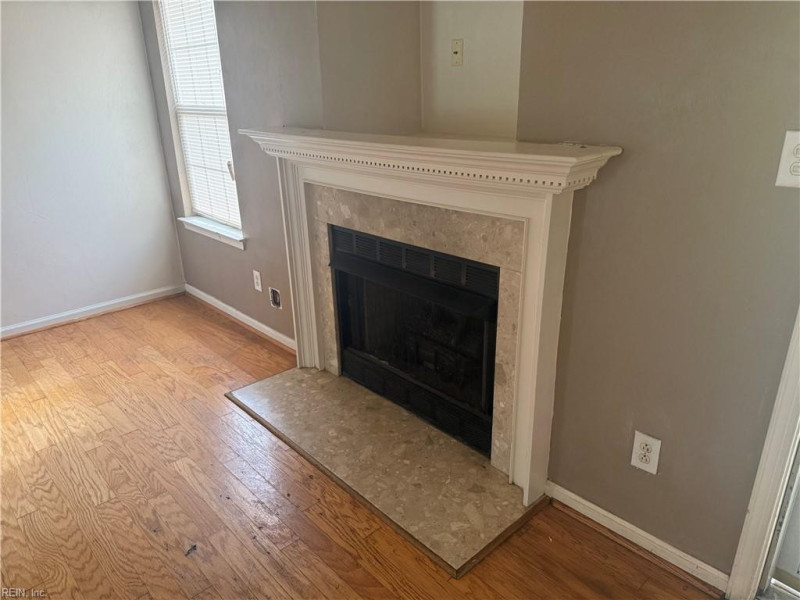 Photo 9 of 31 residential for sale in Suffolk virginia