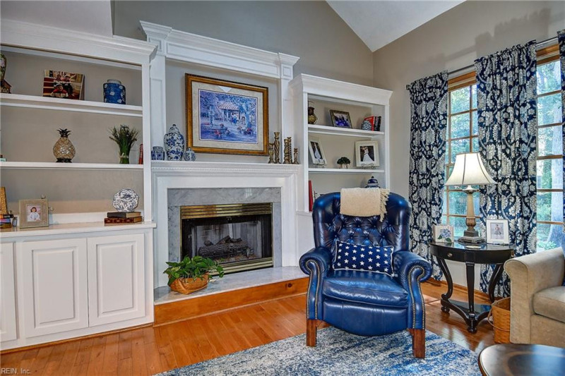 Photo 13 of 49 residential for sale in Chesapeake virginia
