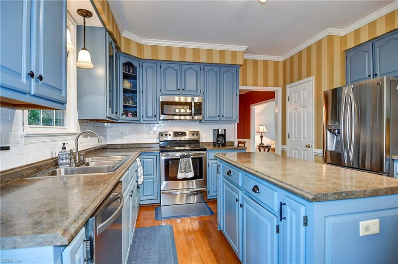 Photo 21 of 49 residential for sale in Chesapeake virginia