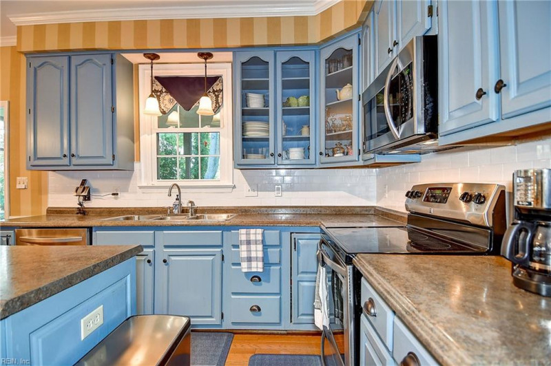 Photo 23 of 49 residential for sale in Chesapeake virginia