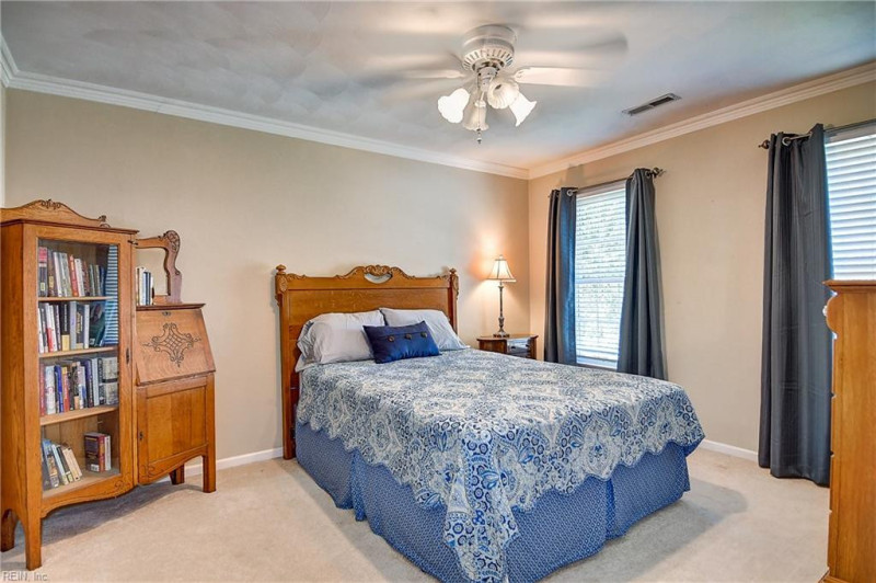 Photo 32 of 49 residential for sale in Chesapeake virginia