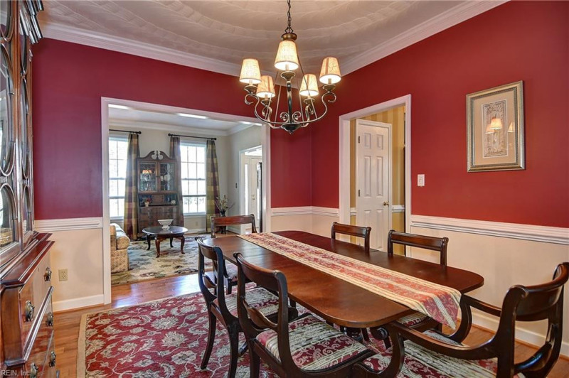 Photo 7 of 49 residential for sale in Chesapeake virginia