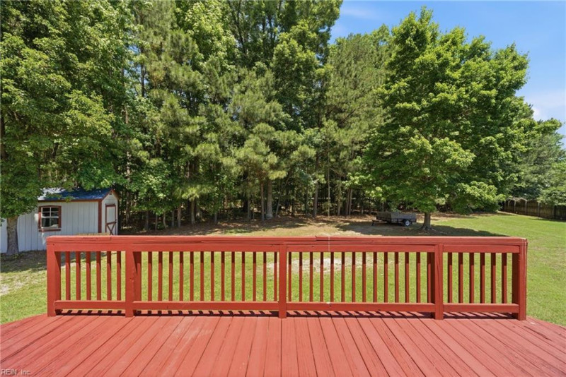 Photo 21 of 24 residential for sale in York County virginia
