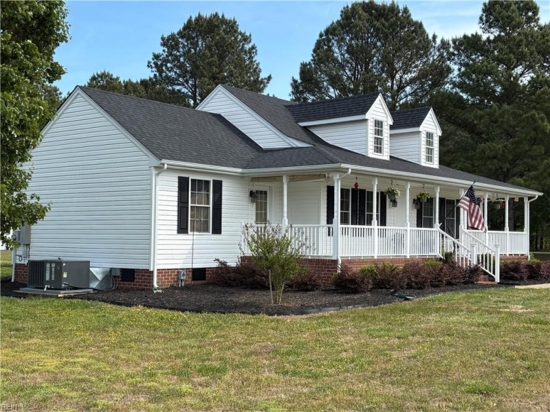 Photo 2 of 42 residential for sale in Suffolk virginia Photo 2 of 42 residential for sale in Suffolk virginia
