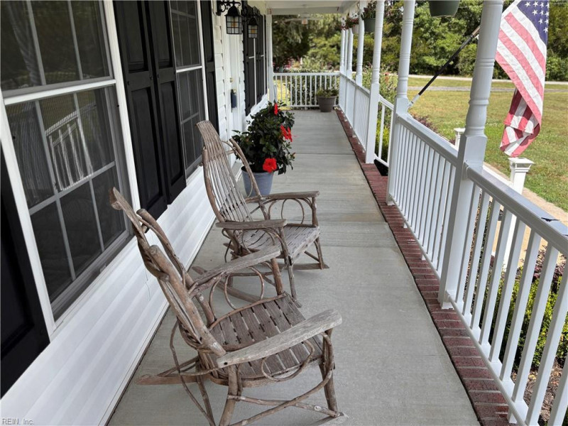 Photo 4 of 42 residential for sale in Suffolk virginia Photo 4 of 42 residential for sale in Suffolk virginia