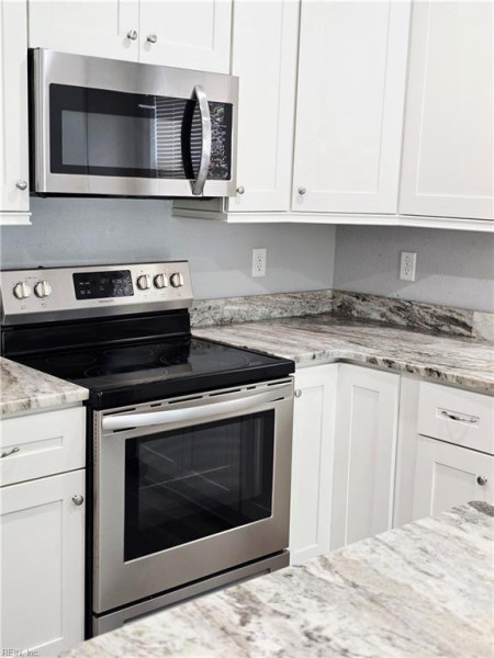 Photo 2 of 35 residential for sale in Suffolk virginia