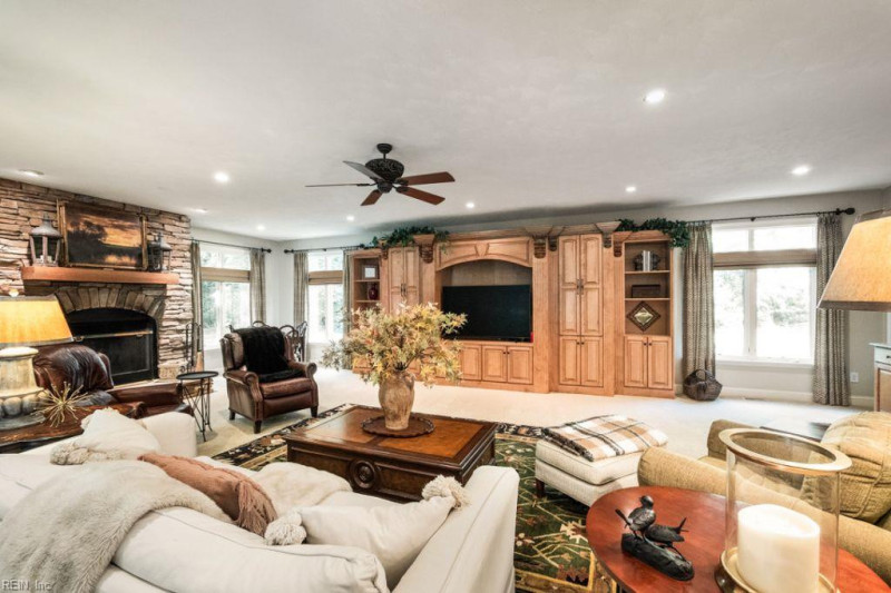 Photo 31 of 47 residential for sale in Chesapeake virginia