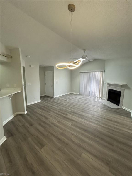 Photo 2 of 17 residential for sale in Virginia Beach virginia
