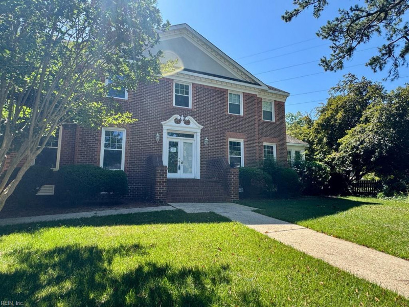 Photo 1 of 32 residential for sale in Chesapeake virginia