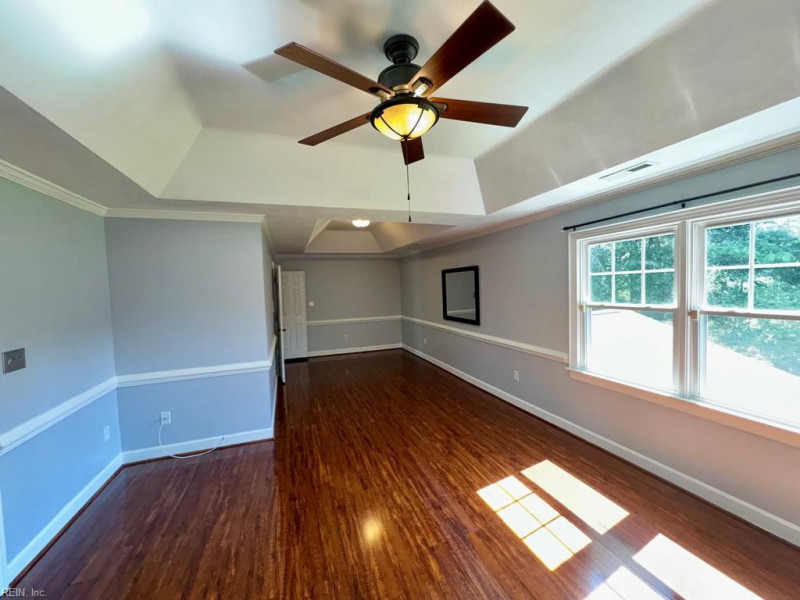 Photo 26 of 32 residential for sale in Chesapeake virginia