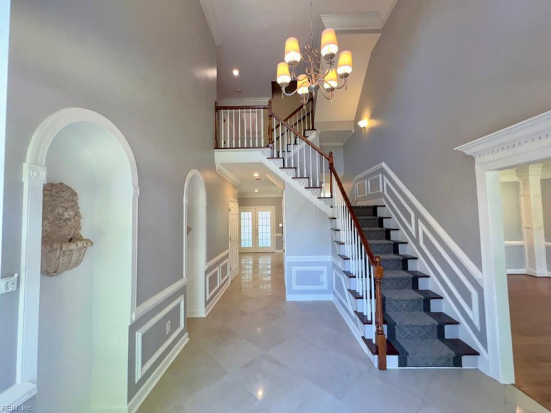 Photo 6 of 32 residential for sale in Chesapeake virginia