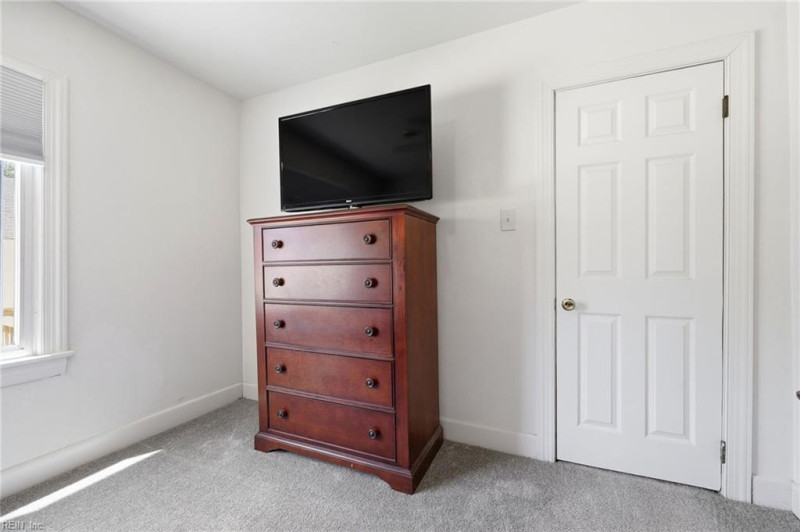 Photo 17 of 29 residential for sale in Chesapeake virginia Photo 17 of 29 residential for sale in Chesapeake virginia