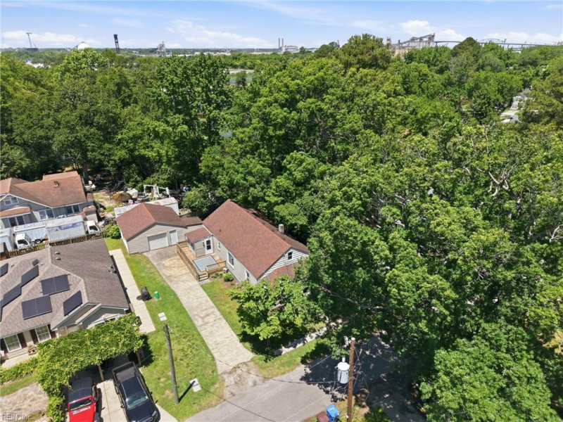 Photo 5 of 29 residential for sale in Chesapeake virginia Photo 5 of 29 residential for sale in Chesapeake virginia