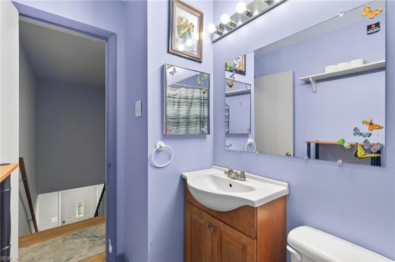 Photo 21 of 36 residential for sale in Hampton virginia