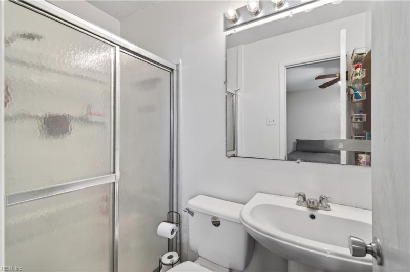 Photo 28 of 36 residential for sale in Hampton virginia