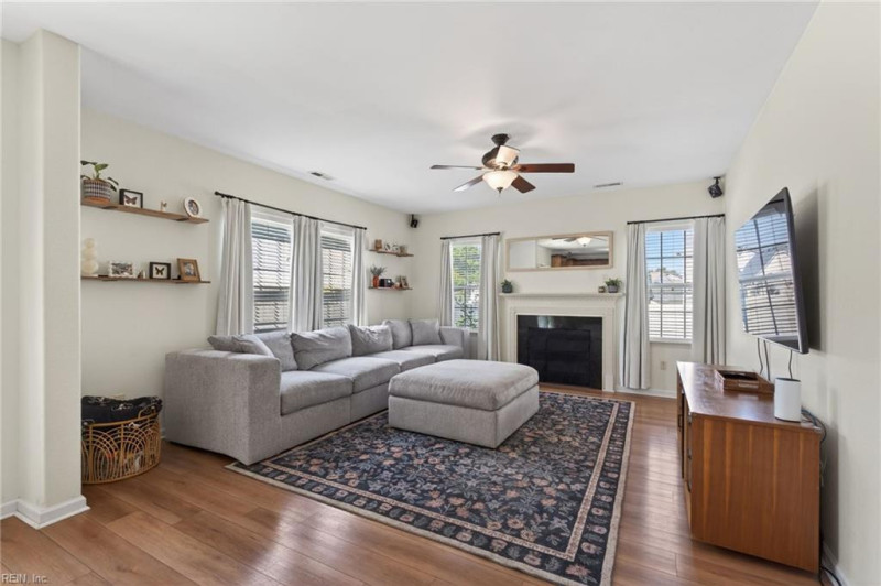 Photo 13 of 42 residential for sale in Suffolk virginia