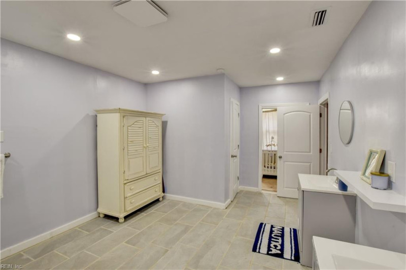 Photo 19 of 49 residential for sale in Suffolk virginia Photo 19 of 49 residential for sale in Suffolk virginia