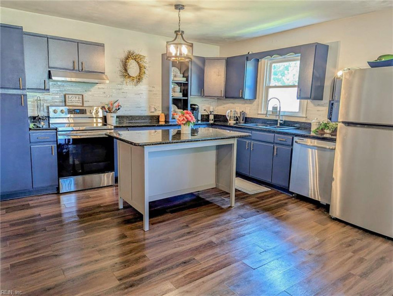 Photo 9 of 49 residential for sale in Suffolk virginia Photo 9 of 49 residential for sale in Suffolk virginia