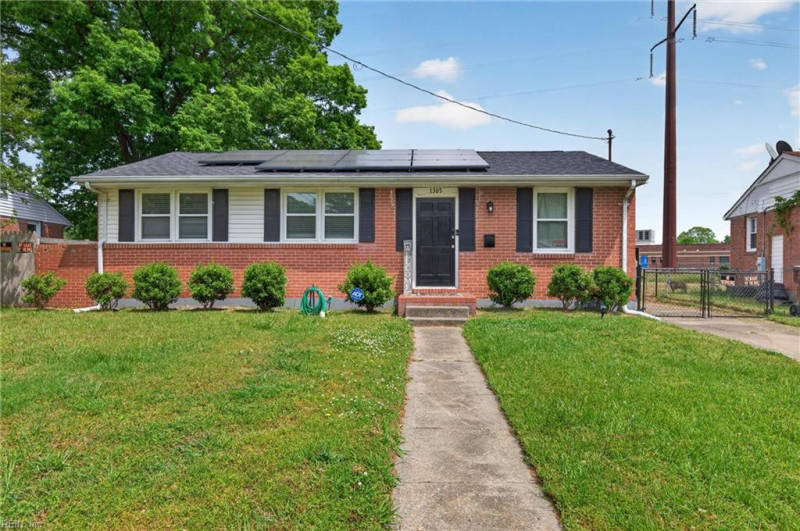 Photo 1 of 20 residential for sale in Chesapeake virginia Photo 1 of 20 residential for sale in Chesapeake virginia