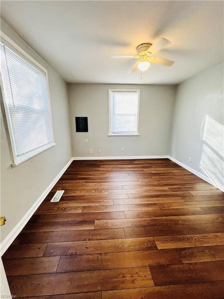 Photo 10 of 18 residential for sale in Portsmouth virginia Photo 10 of 18 residential for sale in Portsmouth virginia