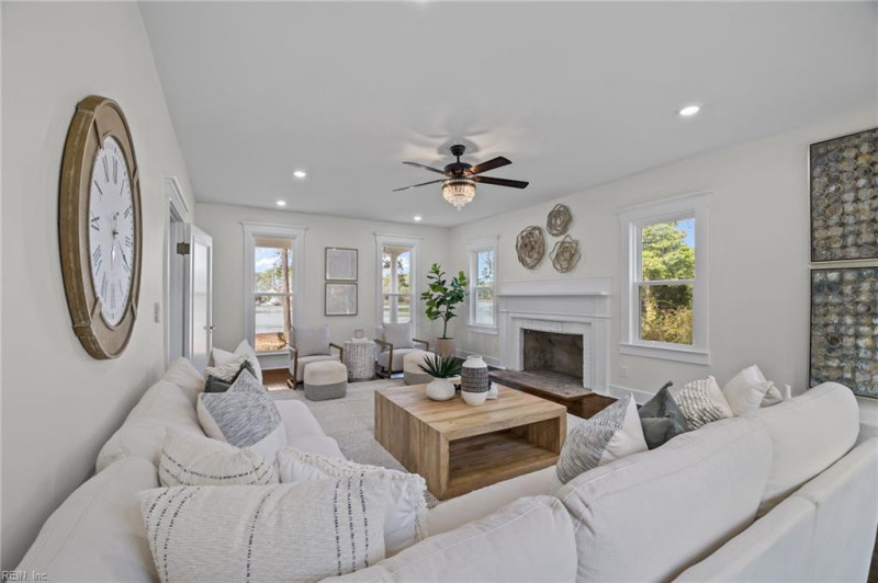 Photo 19 of 50 residential for sale in Virginia Beach virginia