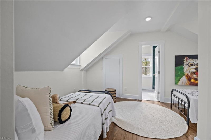 Photo 38 of 50 residential for sale in Virginia Beach virginia