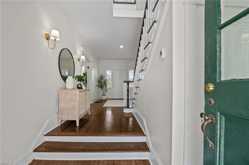 Photo 9 of 50 residential for sale in Virginia Beach virginia