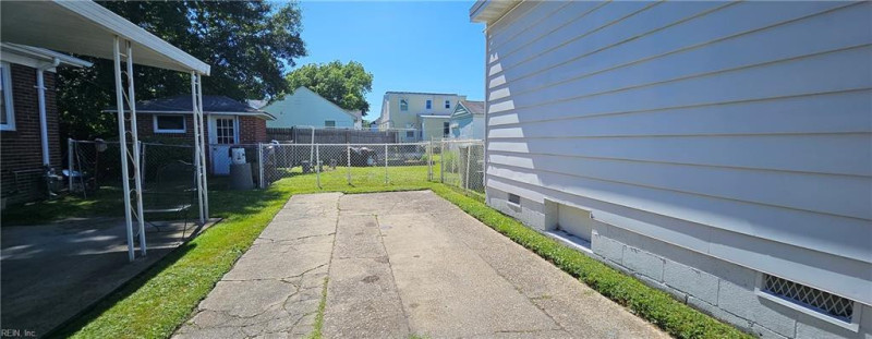 Photo 23 of 24 residential for sale in Norfolk virginia Photo 23 of 24 residential for sale in Norfolk virginia