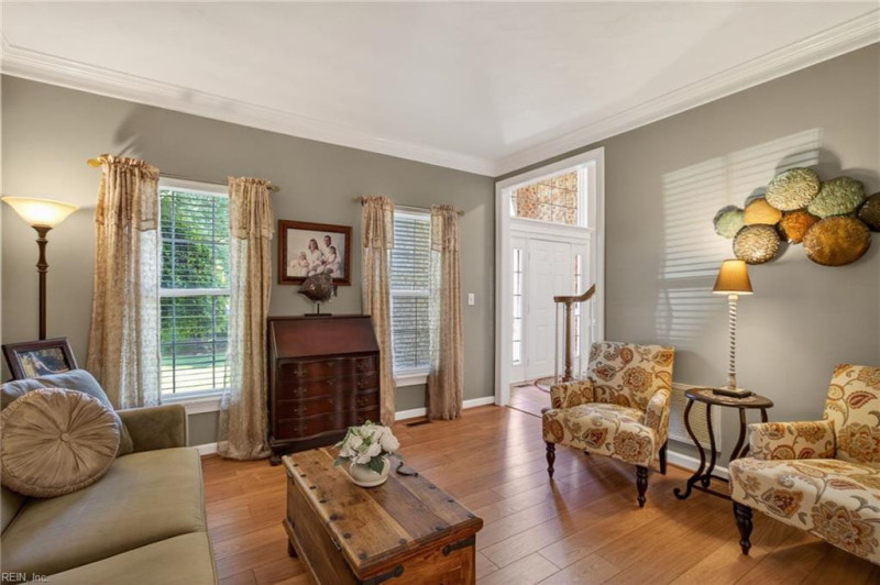 Photo 11 of 50 residential for sale in Chesapeake virginia