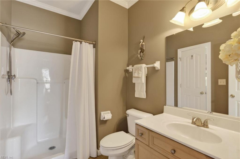Photo 25 of 50 residential for sale in Chesapeake virginia