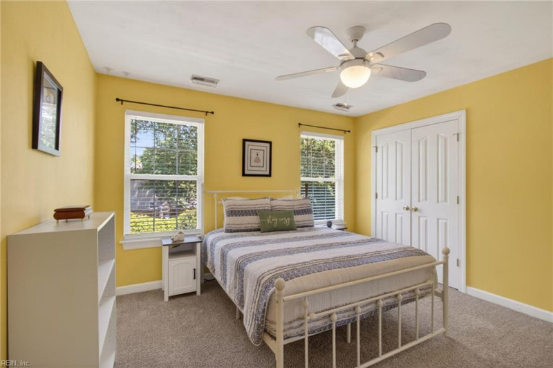 Photo 34 of 50 residential for sale in Chesapeake virginia