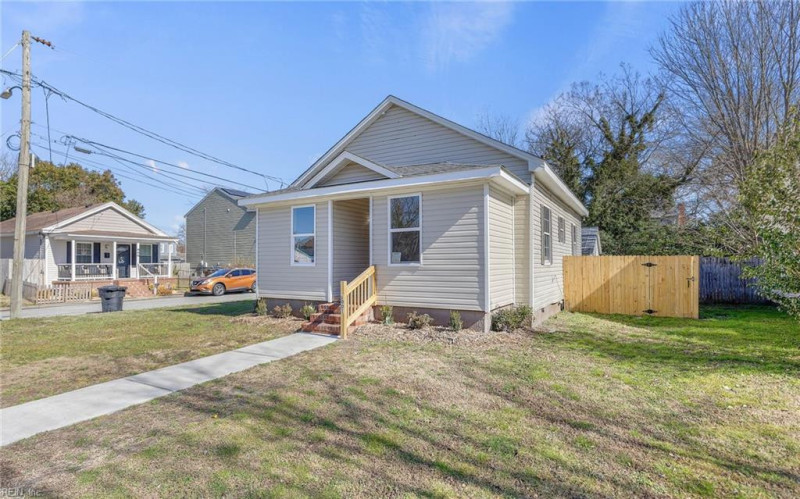 Photo 2 of 15 residential for sale in Portsmouth virginia Photo 2 of 15 residential for sale in Portsmouth virginia