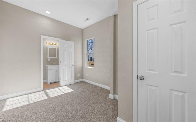 Photo 8 of 15 residential for sale in Portsmouth virginia Photo 8 of 15 residential for sale in Portsmouth virginia