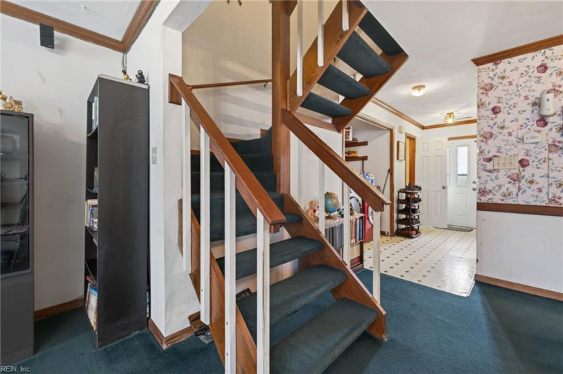 Photo 11 of 22 residential for sale in Virginia Beach virginia