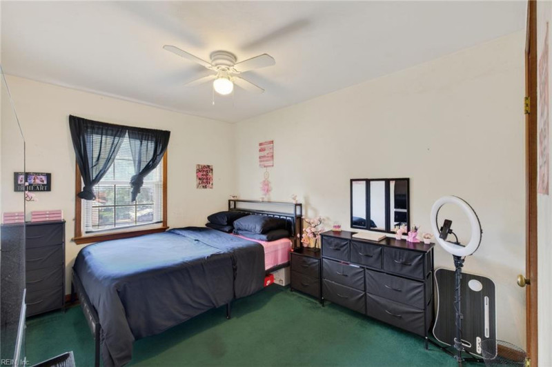 Photo 12 of 22 residential for sale in Virginia Beach virginia