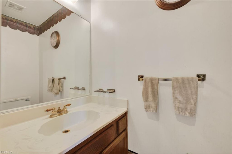 Photo 9 of 22 residential for sale in Virginia Beach virginia