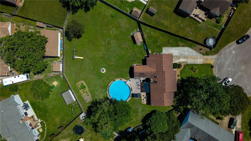 Photo 2 of 50 residential for sale in Chesapeake virginia