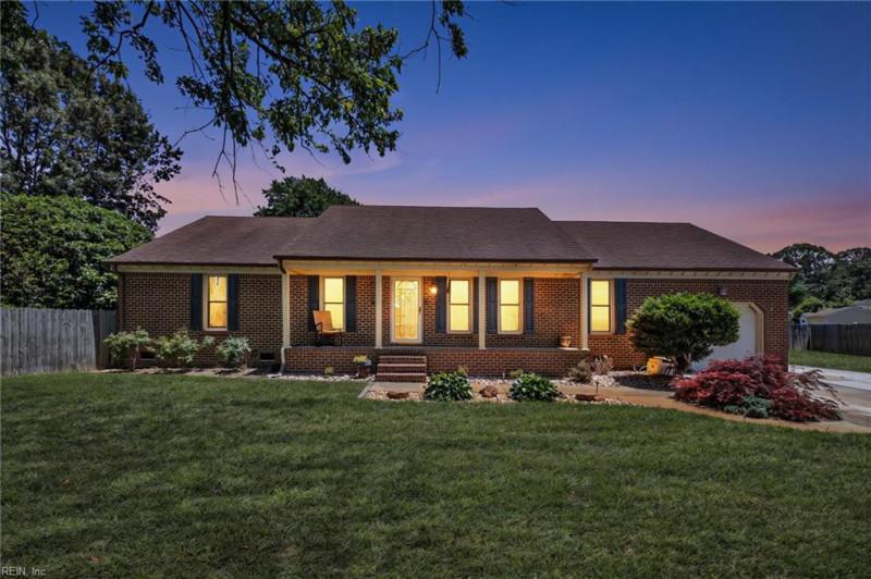 Photo 7 of 50 residential for sale in Chesapeake virginia