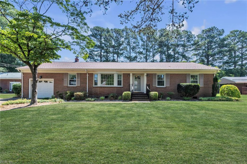 Photo 3 of 35 residential for sale in Chesapeake virginia Photo 3 of 35 residential for sale in Chesapeake virginia