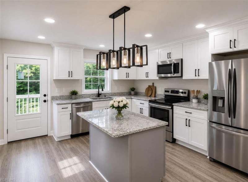 Photo 10 of 18 residential for sale in Portsmouth virginia